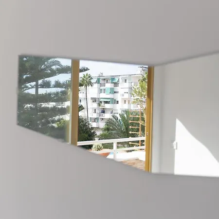 New Modern 2-bedroom Torremolinos